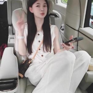 洋气减龄漂亮时尚小个子轻奢高级感干练气质米白色无袖套装裤女夏