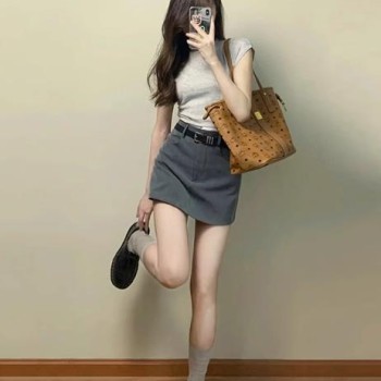 2025新款盐系轻熟网红炸街时尚减龄干练气质连衣裙子两件套装女夏