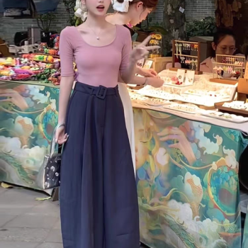 【下单发货模特原版】韩系高级感正肩T恤上衣女夏季高腰显瘦阔腿