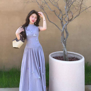 杨小静复捻弹力丝织冰麻连立体钉花耗料大裙摆半身裙衣两件套装女