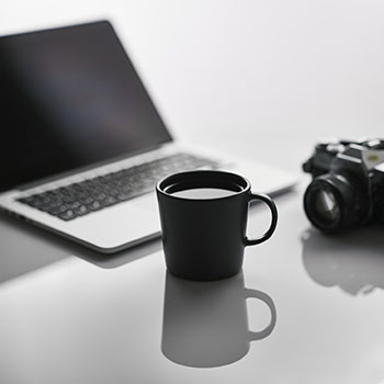 新中式多巴胺吊带背心女夏带胸垫泰式独特绝美内搭外穿小上衣套装